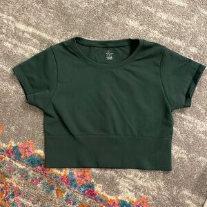 Cropped workout Top